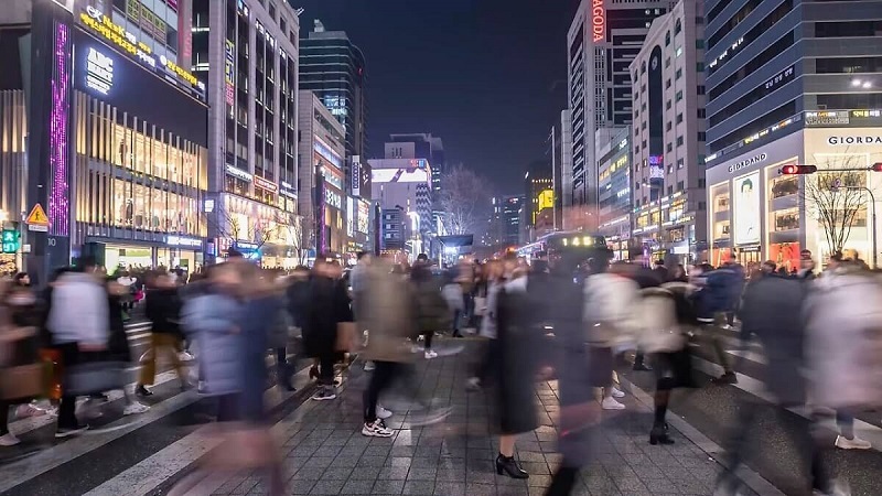 서울시 인구, 10년 동안 6.2% 감소...20~30대 전출입 가장 많아