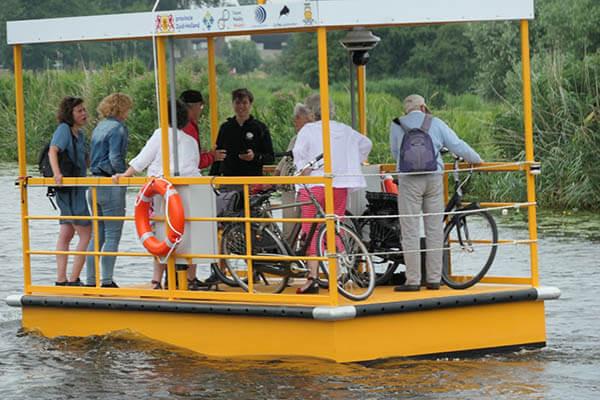 AI 기술로 움직이는 자율형 전기페리...유럽 최초 Self-Driving Boats: The Wave of the Future?