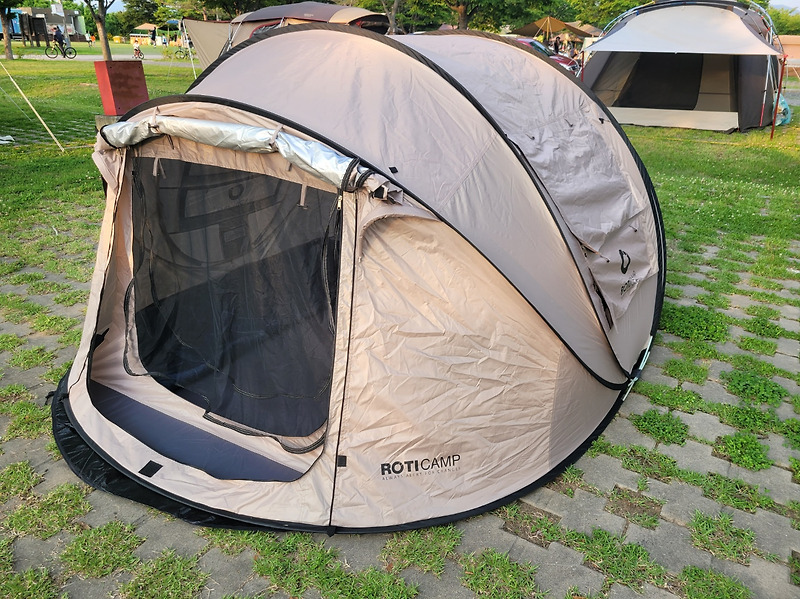 로티캠프 원터치 모비딕 팝업 텐트 5-6인용 사용후기