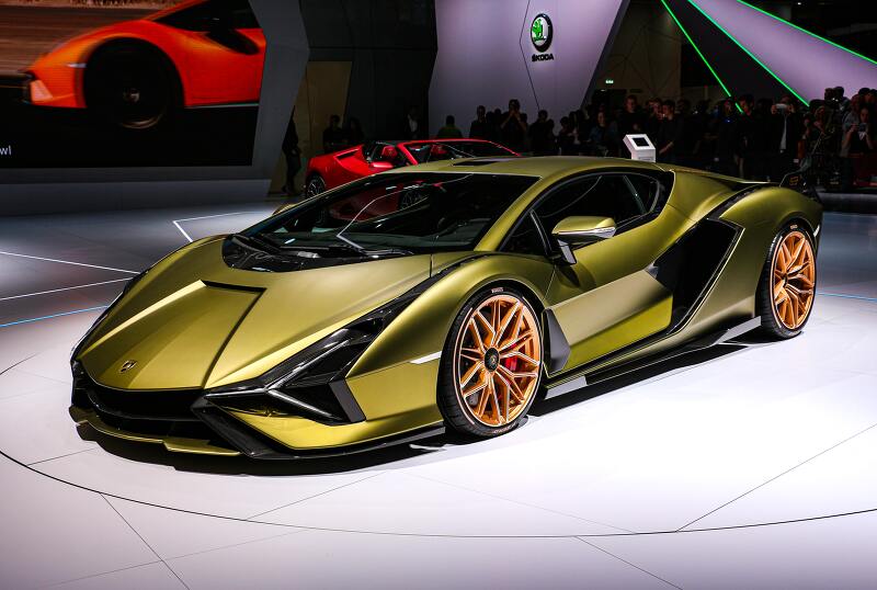 Roaring into the Future: Exploring the World with Lamborghini's Electric Vehicles