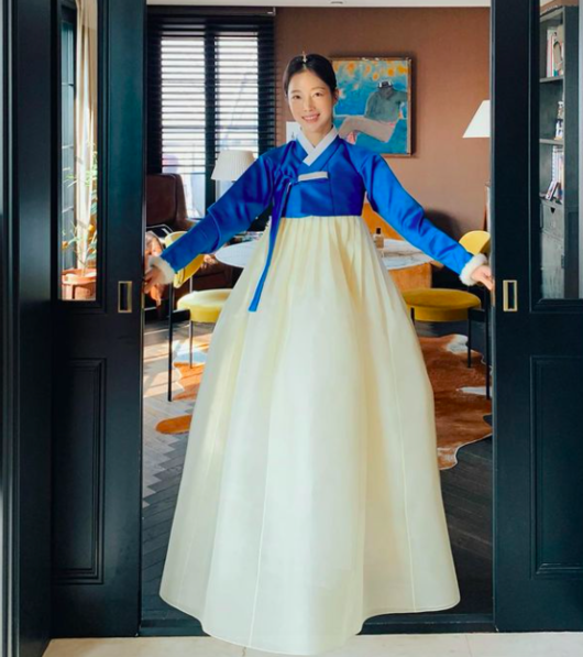 기은세, 결혼 9주년에도 새댁 비주얼…단아美 가득