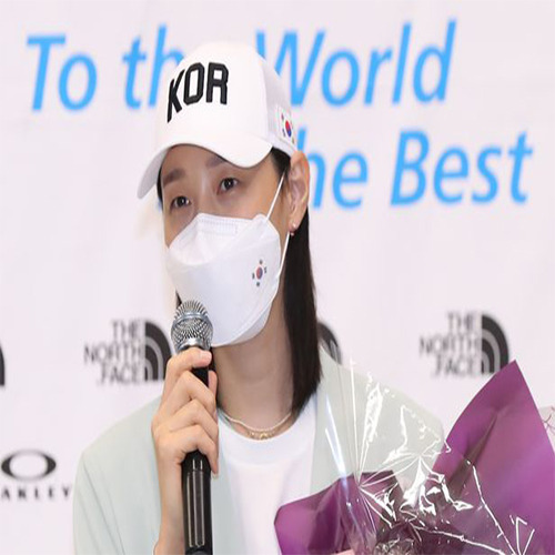유애자 감독관, 무례한 질문, 김연경