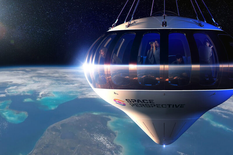 [세계는 우주여행 붐] 이제 열기구 타고 우주 여행을...VIDEO:You can ride a hydrogen balloon to outer space for $125K