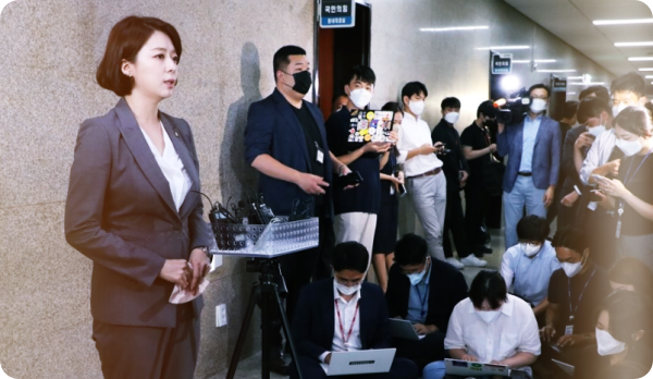 與배현진 최고위원 사퇴 이유 : 국민 기대감 충족 못 시켜
