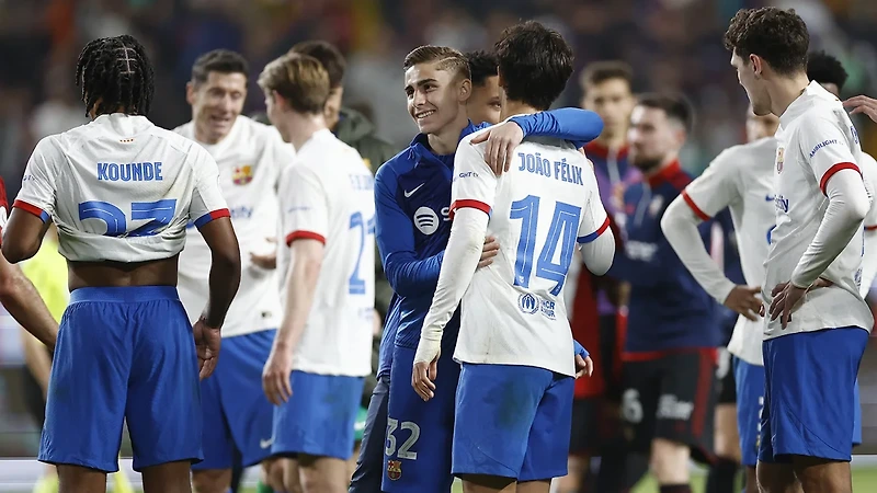 바르셀로나가 오사수나를 2-0으로 꺾고 숙적 레알 마드리드와 스페인 슈퍼컵 결승에 올랐다