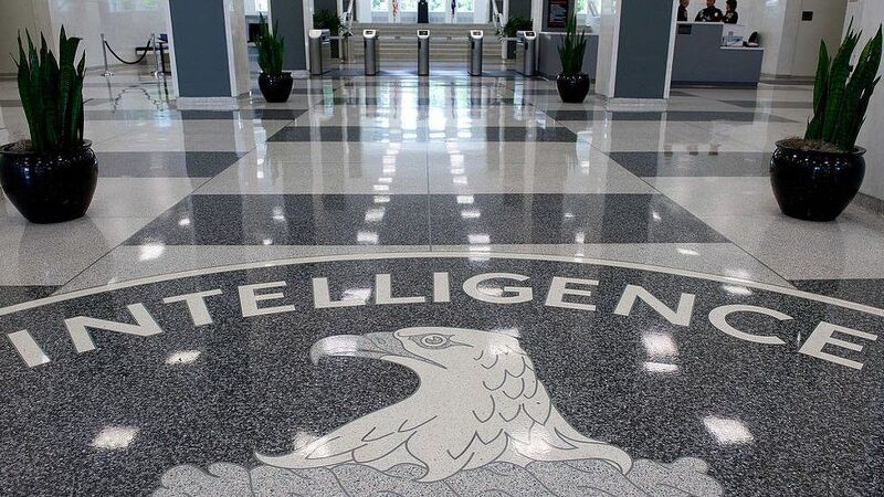 조슈아 슐테: 전직 CIA 해커, 징역 40년 선고