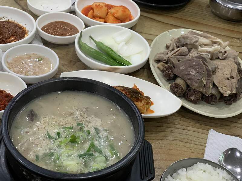 [대전] 갈마동 뜨끈한 순대국밥 맛집 가마솥보은순대