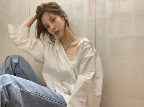 '성공한 사업가상' 서현, 31세 되더니 쇄골 노출 섹시美 '막내 탈피' (SNS 사진)