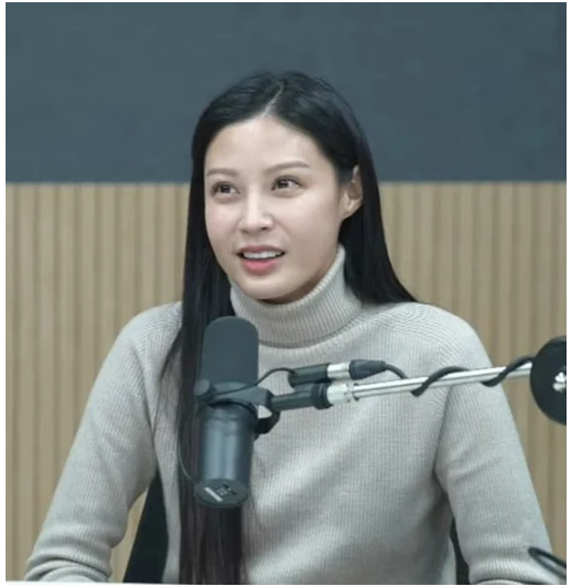 조민 김어준 유튜브 뉴스공장 출연 얼굴 공개 '난 떳떳 의사자질 충분'