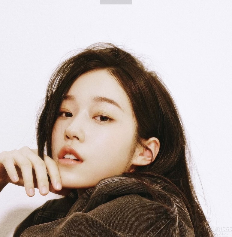 이화여대 노윤서 일타스캔들 우리들의블루스 20세기소녀 교복 화보 나이 학력 키 MBTI 그림 인스타 계정