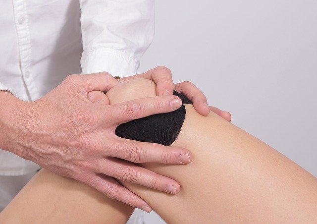 무릎 통증 원인 5가지 증상 치료방법 총정리