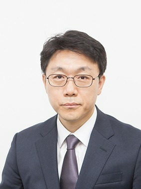 김진욱 공수처장 / 김진욱 변호사 /  김진욱 헌법재판소 선임연구관에 대해 모조리 알려드립니다. 꼭 보세요.
