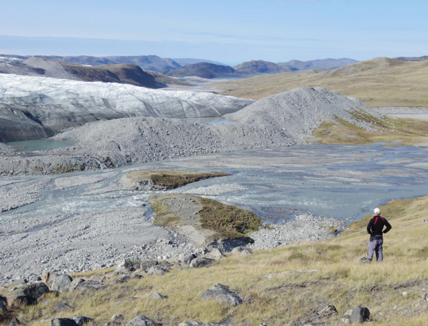 지구온난화 영향 기상이변 그린란드 빙하 녹아 습지로 변하고 해수면 상승