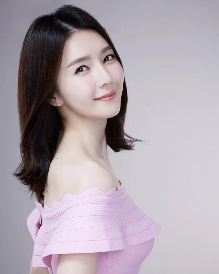 '돌싱글즈3' 조예영, 팬에게 돈 빌리고 잠수? 