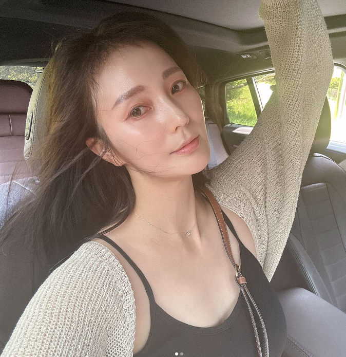 방송인 안혜경 결혼 나이 키 학력 고향 직업 인스타 프로필 전남친 하하 예비 신랑 누구? 방송계 종사자 남편 기상캐스터 출신 9월의 신부된다!