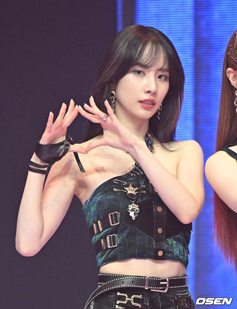 우주소녀 설아, 8년만 내년 1월 솔로 데뷔...팀 내 첫 주자