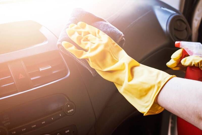 자동차 실내청소의 핵심 포인트와 유용한 팁, 잘못된 청소 방법 피하기