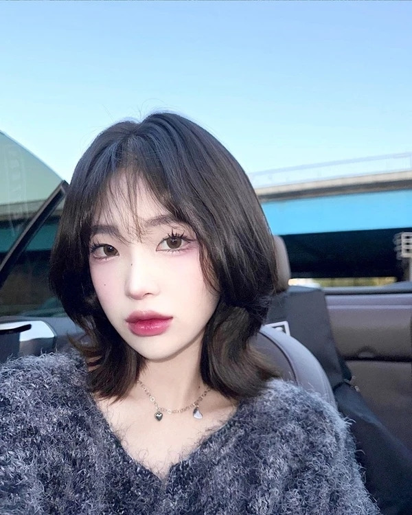 故 최진실 딸 최준희, 속옷만 입고 뒤태 공개 