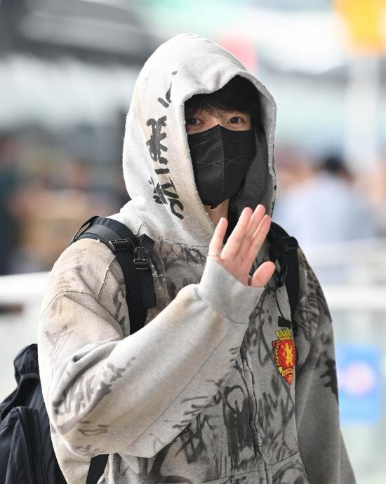 정국 길거리 흡연 파파라치 논란 무슨일이길래