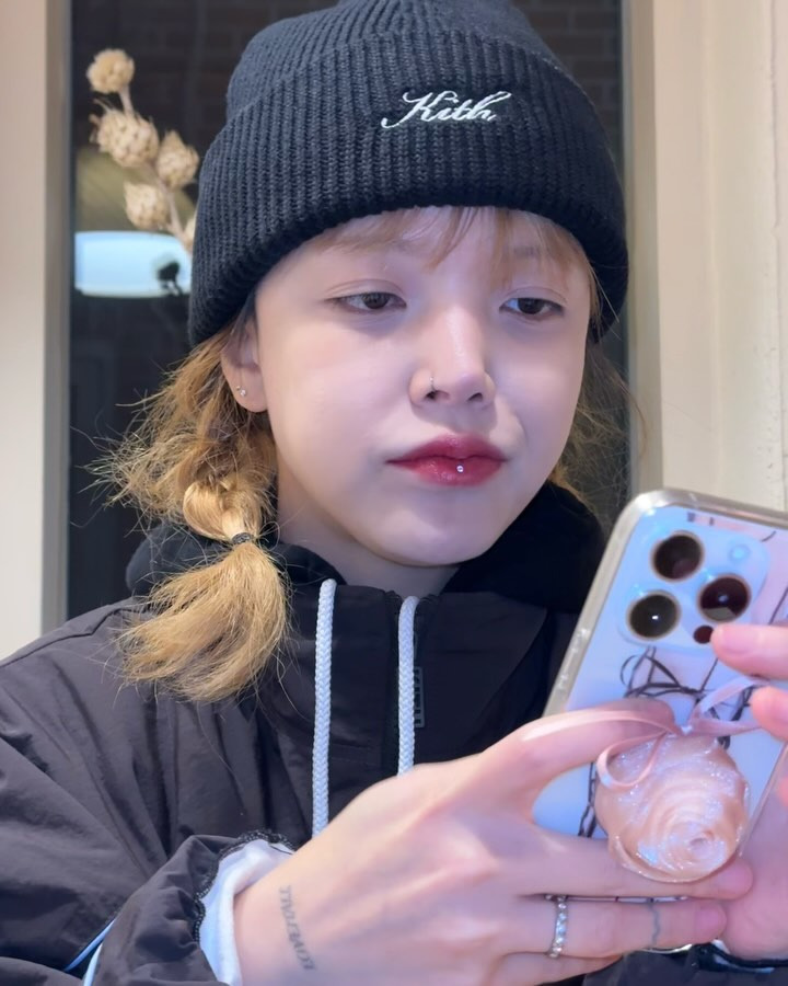 AOA 출신 지민(신지민)이 설현(김설현)을 따라 운동을 시작