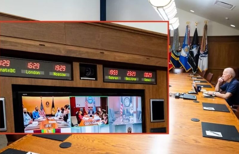 어! 이상하다!...바이든 백악관에 나타난 가짜사진? VIDEO: London and Moscow Clocks in Joe Biden Photo Sparks Confusion