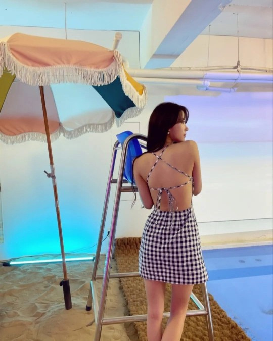 이미주, 파격 노출 후 