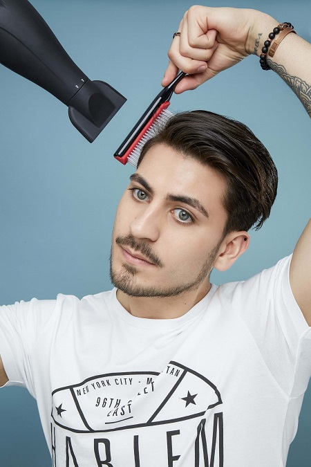 가는 머리 관리법 8가지 VIDEO: A Top Barber Shared 8 Things Men With Fine or Thinning Hair Need to Know