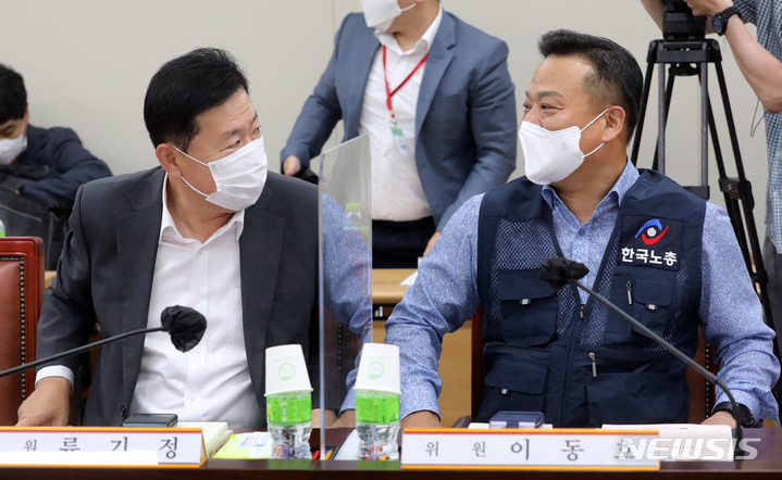 尹이 띄운 '최저임금 차등적용' 부결..27명중 16명 반대(종합)