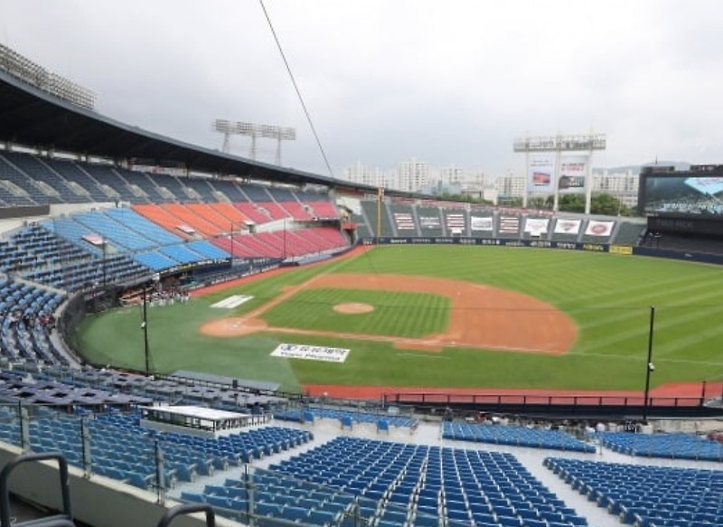 프로야구 관중입장 언제부터?