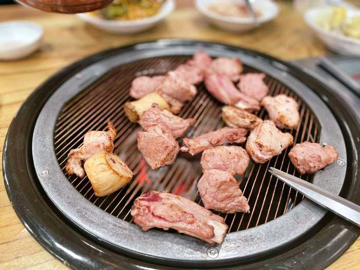 생생정보 한돈 돼지갈비 전설의맛 경기 성남 추천 맛집 한입에 쏙 육즙 가득 숯불 갈비 1758회 방송 정보