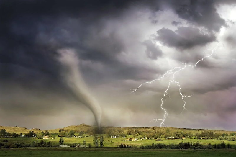 태풍의 파괴적인 힘: 원인과 예방에 대한 깊은 고려