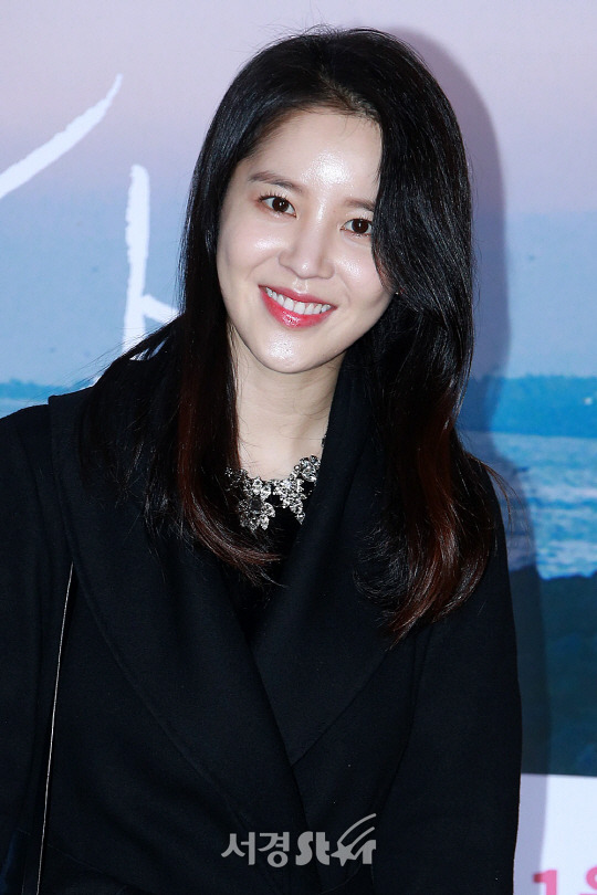 손성윤 나이 배우 결혼 남편 남자친구 전남친 김진규 결별 가족 프로필