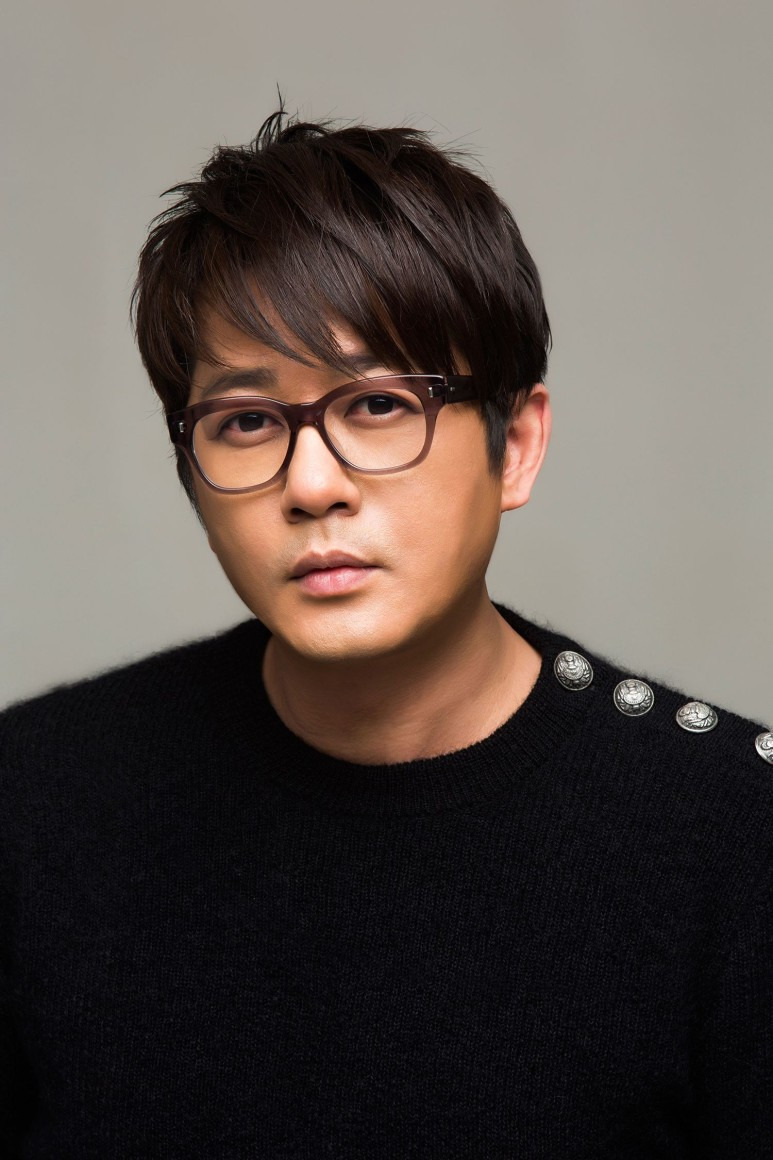 신승훈 나이 가수 프로필 키 고향 결혼 부인 아내 여자친구 가족 근황 로시