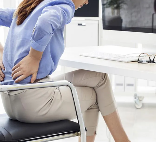 너무 오래 앉아 있는 것의 위험: 좌식 행동을 줄이고 건강을 개선하기 위한 팁