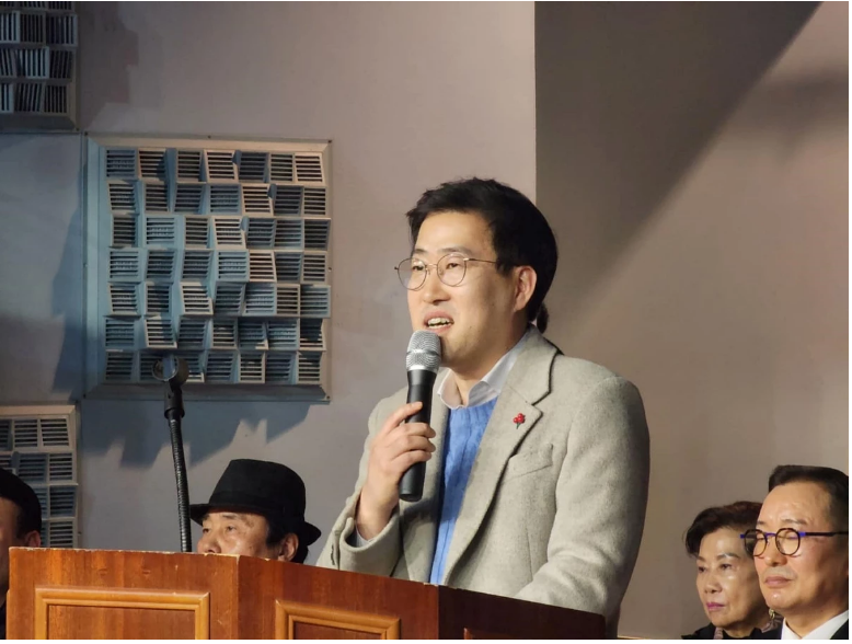 허광행 강북구의회 의장 탄 차에 3세 여아 사망 '사퇴 의사 밝혀' 프로필