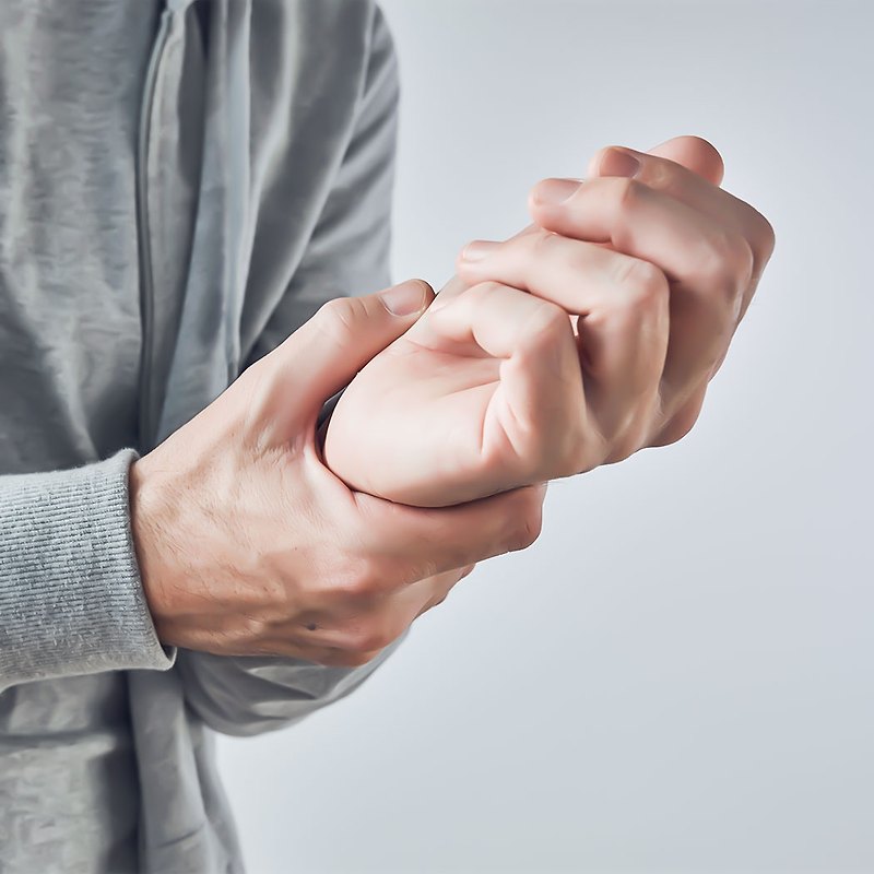 송파구통증의학과 직장인들의 손목터널증후군 예방 및 관리