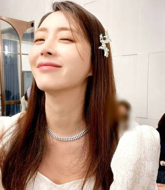 '설경구' 송윤아, 49세 맞나요? '넘사벽 미모'...한다감 