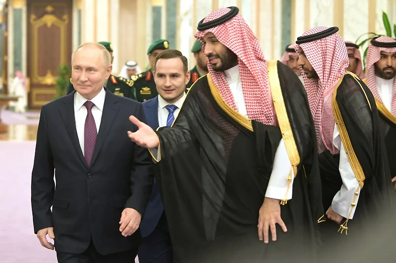 러시아와 사우디 아라비아, 모든 OPEC+ 회원국들에게 감산 동참 촉구