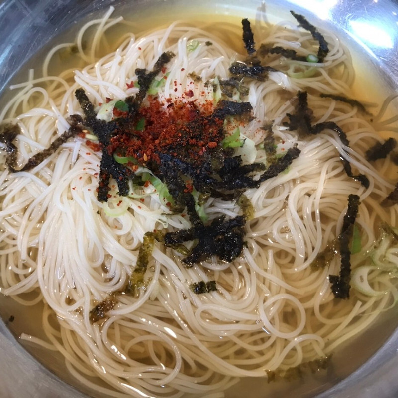 푸짐하고 맛있는 국수 맛집 구로구청 국수뜨락