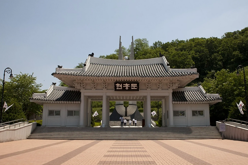 국립묘지 안장기간과 비용, 가정법률