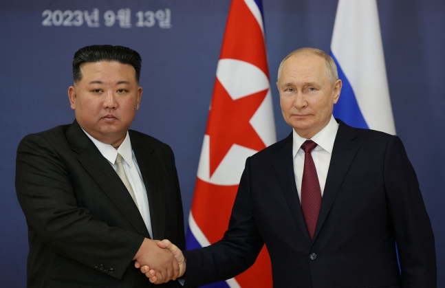 김정은, 러시아 방문 푸틴과 정상회담