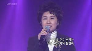 가수 심수봉 코로나 감염 및 과거 10.26 박정희 사건