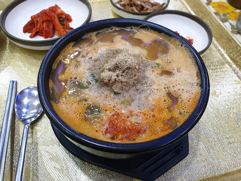 24시간이 그리운 마산 콩나물국밥 맛집_콩남울교실 본점