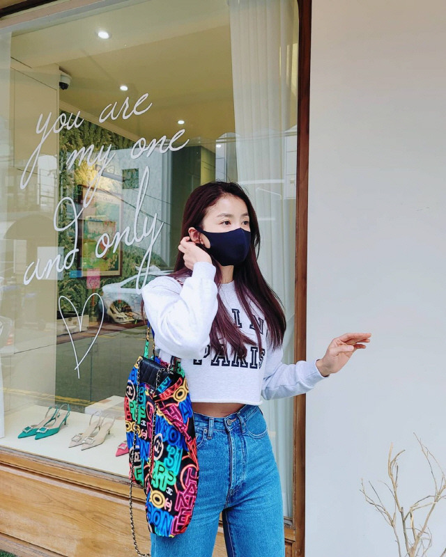 이시영, '4살 아들맘' 믿기지 않는 잘록 허리...168cm 비율까지 완벽해