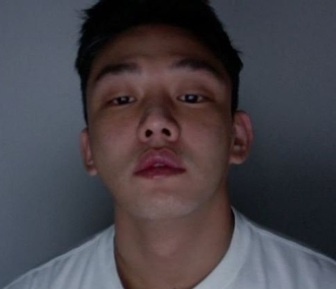유아인 프로포폴 상습투약 혐의 나혼산 숨소리 베테랑 황정민 약 발언 마약 양성 대마초 (+총정리)