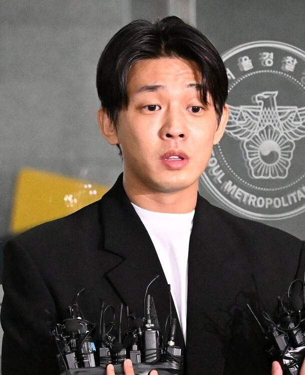 유아인 조사 수척 얼굴 무슨일 지인들과 마약투약 질문에는 묵묵부답 조사성실히 임할것