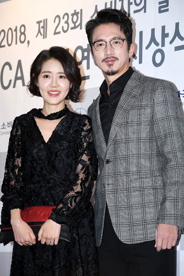 정준호 나이 와이프 이하정 아나운서 결혼 사업 뷔페 가족 자녀 고향