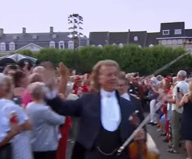 VIDEO: Seventy - Six Trombones – André Rieu