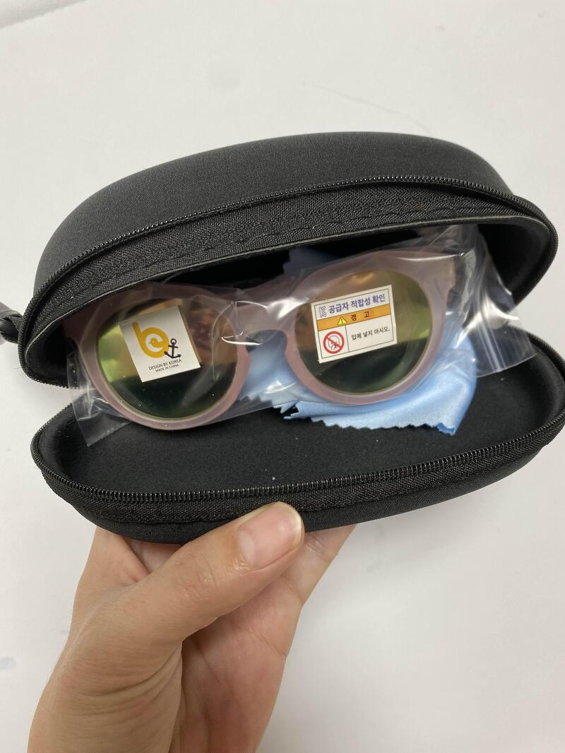 여름에 필수 자외선 차단 UV400 bayb 아동용 폴리 아기 선글라스