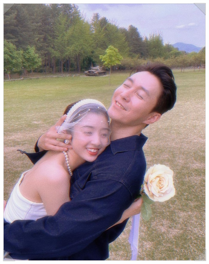 심형탁 일본인 아내 히라이 사야 결혼 웨딩드레스 화보 레트로 셀프 스냅 사진 4년 열애 혼인신고